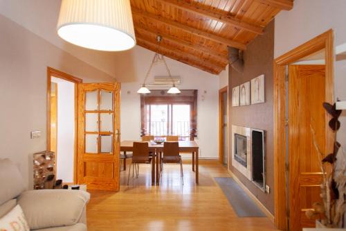 Jaen Apartment | Historic Jaen Catedral: Family-Friendly Getaway Awaits