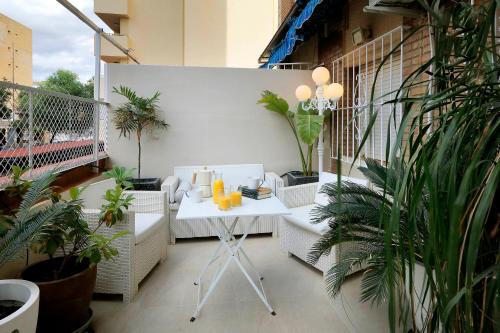 El Plantinar Apartment | Cozy Apartment Garden Near City Center - 4-Star Rated