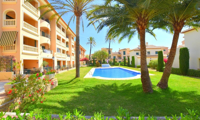Aduanas Apartment | Relax at 5047 Apartamento Jardines del Mar with Pool & Spa