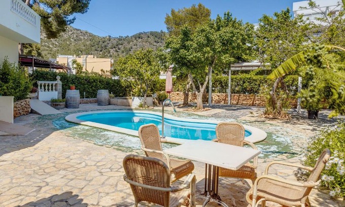 Canyamel Apartment | Family-Friendly Stay at Apartamento La Cabanya with Pool