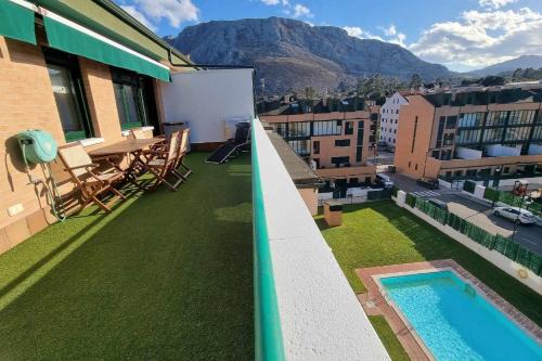 Posada de Llanes Apartment | Elegant Stay at Apartamento La Terraza del Paraiso
