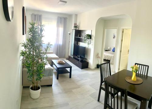 Bormujos Apartment | Cozy Apartamento Liru Bormujos - Close to Sevilla