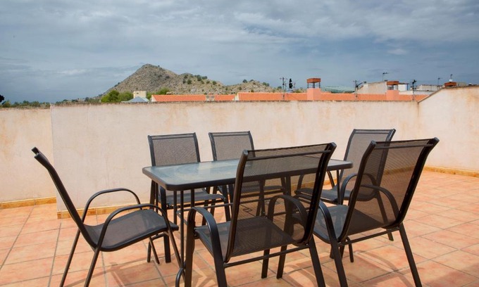 Calasparra Apartment | Family-Friendly Stay at Apartamento Luna de Calasparra