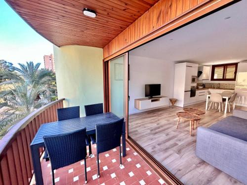 Aguadulce Apartment | Guest Rated 10/10: Mar y Sol Apartment with Oceanfront Pool