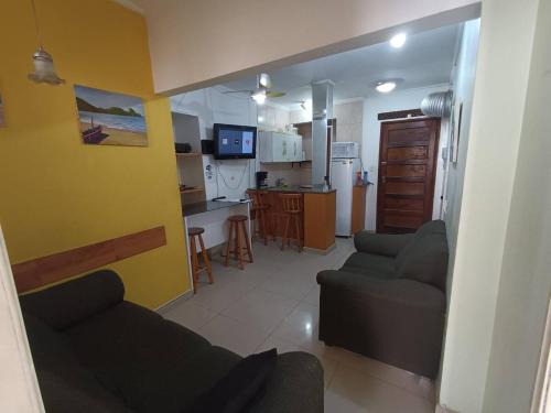 Aparecida Apartment | Oceanfront Retreat at Apartamento Meia Cinco