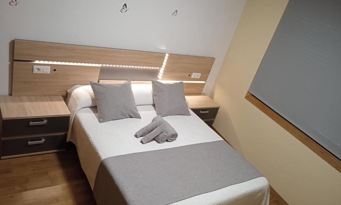 O Rosal Apartment | Exceptional Stay at Apartamento Mirabel: Pet & Child Friendly
