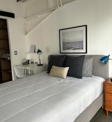 Zona 16 Apartment | Modern 1-Bedroom Apartment Near USA Embassy, Rated 9.1/10