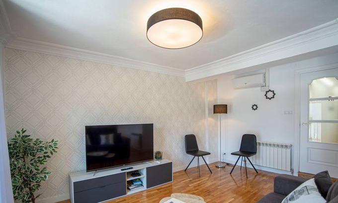 Old Town Apartment | Excellent Mudéjar Apartment for 6 with Prime Amenities