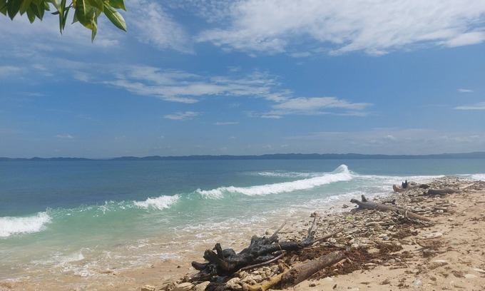 Colombia Apartment | New Apartment Steps from the Sea with Family-Friendly Amenities