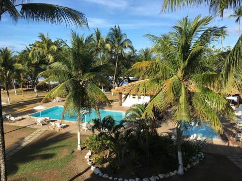 Ilheus Apartment | Inviting Flat no Jubiabá with Ocean Views and Pool