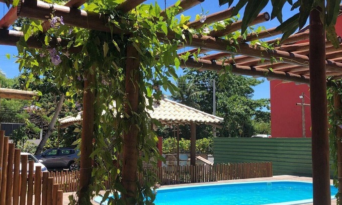 Monte Gordo Apartment | Comfortable Apartment in Guarajuba with Pool & Kitchen