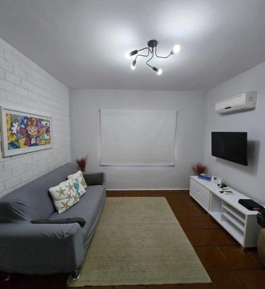 Jardim Sao Miguel Apartment | Perfect Getaway for 6 Near Praia Enseada, Guarujá