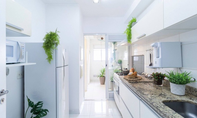 Vila Suzana Apartment | Relaxing Apartment in Morumbi with BBQ and Pool Access