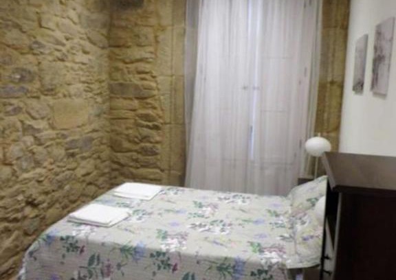 La Coruna Old Town Apartment | New Apartment in Historic Center of A Coruña with Ocean View
