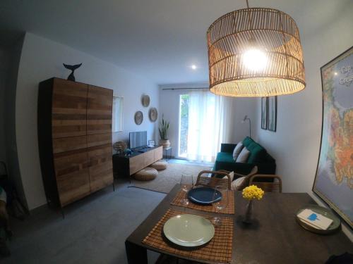 Cadaques Apartment | New Central Apartment with Garage & Top Guest Ratings