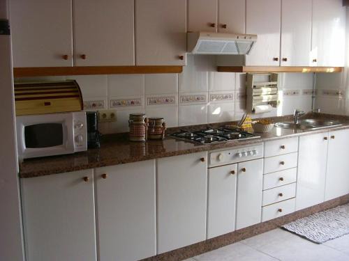 O Grove Apartment | Kid-Friendly Comfort at Apartamento O Grove - 9.2/10 Rated