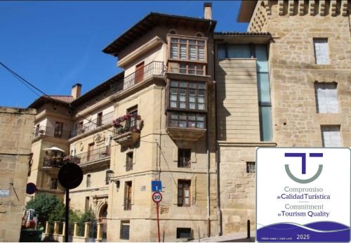 Haro Apartment | Family-Friendly 4-Star Stay at Palacio de Las Sevillanas