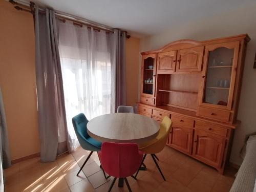 Barbastro Apartment | Family-Friendly Apartment for 6 in Barbastro