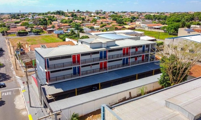 Andradina Apartment | Ideal Apartment for 3, Steps from Water Park Fun