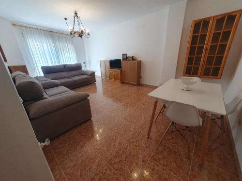 Alcala de Xivert Apartment | Family-Friendly Apartment for 6 in Alcalá de Xivert