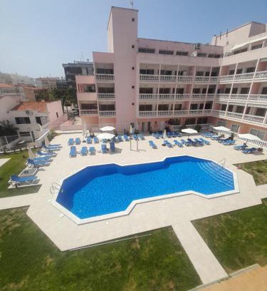 Vila Real Santo Antonio Apartment | Apartamento Parque dos Reis I