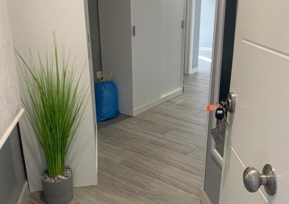 Playa Granada Apartment | Beachfront Apartment at Playa Poniente - Pet Friendly Stay
