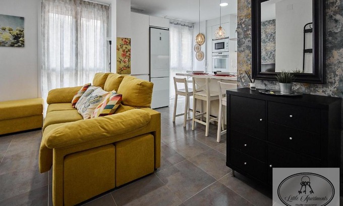 Cadiz Apartment | Family-Friendly 4-Star Stay at Playa Recreo Little Apartments