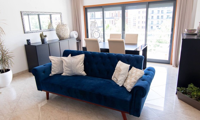 Odivelas Condo | Explore Apartamento Portugal @ Colinas de Cruzeiro Retreat