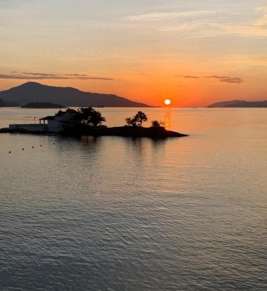 Bonfim Apartment | Oceanfront Apartment at Praia do Bonfim - 10/10 Guest Rated