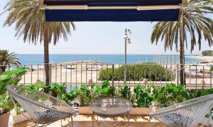 Sant Pol De Mar Apartment | Oceanfront Apartment with Spectacular Views – Rated 9.8/10