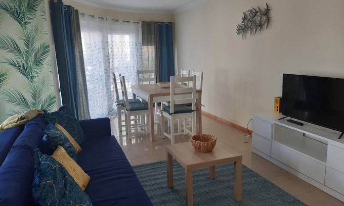 Sao Bernardino Apartment | Beachside Apartment in São Bernardino, Near Peniche