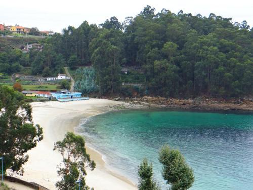 Marin Apartment | Central Piso in Ría de Pontevedra with Oceanfront Views