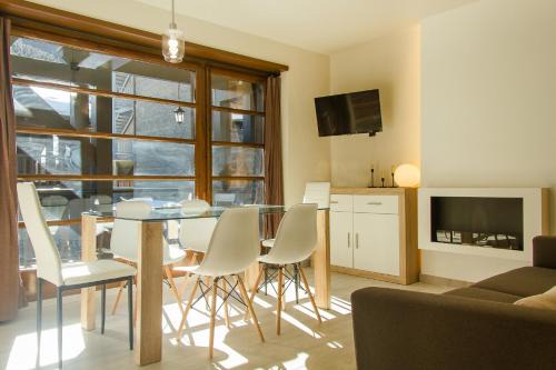 Incles Apartment | Pet-Friendly Refugi d'Incles for Families of 6