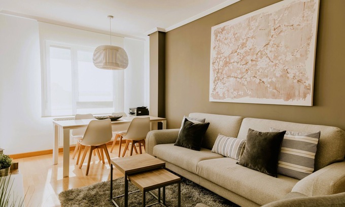 Haro Apartment | Explore Apartamento REY Eneo in Rioja's Wine Heritage