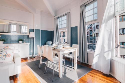 Gros Apartment | Family-Friendly Retreat at Apartamento Royal - 4 Star Stay
