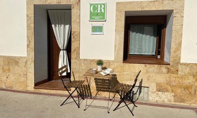 Calmarza Apartment | Pet-Friendly Retreat: Apartamento Rural La Cascada de Calmarza