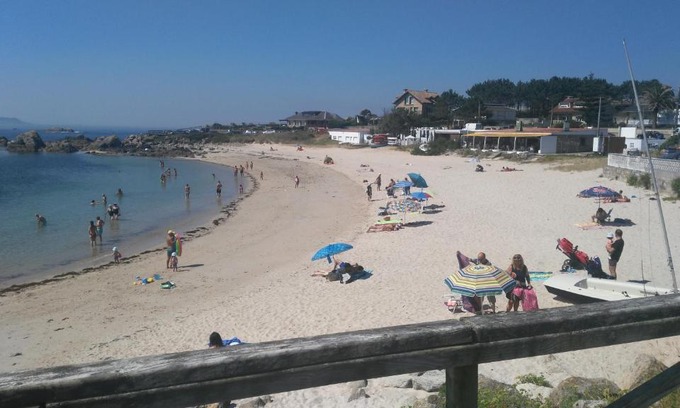 San Vicente do Grove Apartment | Oceanfront Apartment San Vicente with Family-Friendly Amenities