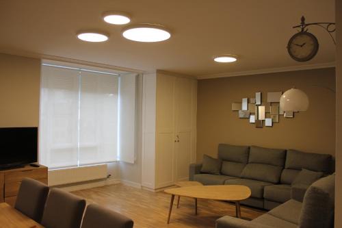 Sanguesa House | Family-Friendly Stay at Apartamento Sanguesa - 7/10 Rating