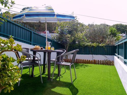 Sintra Apartment | Cozy Oceanfront Apartment in Sintra with Great Reviews