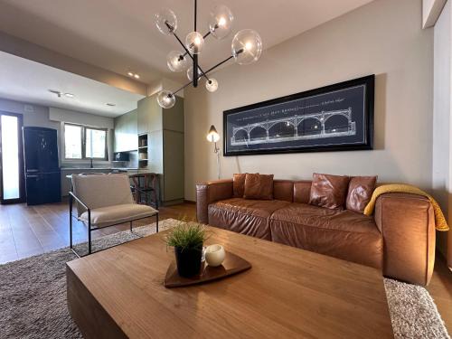 Porto de Santa Cruz Apartment | Family-Friendly 2-Bedroom Apartment in Sta Cruz