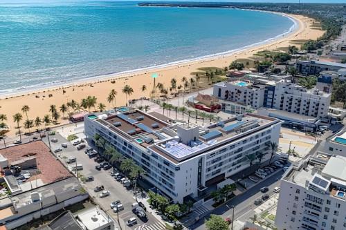 Tambau Apartment | Superb Apartment with Stunning Views & Pool Access