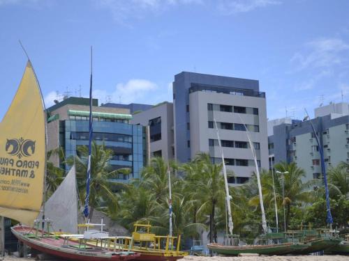 Pajucara Apartment | Oceanfront Apartment in Maceio Pajucara - Rated 10/10!