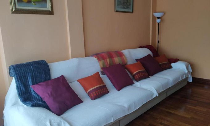 Valle de Trapaga Apartment | Ideal Family Retreat at Apartamento Trapagaran - Rated 9.3