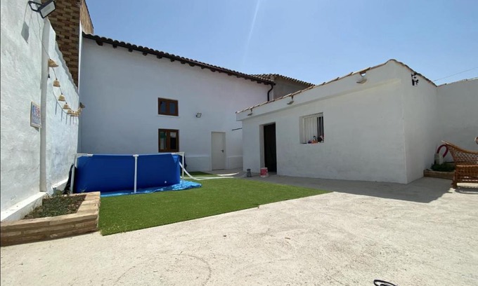 Santacara House | Pet-Friendly Getaway at Apartamento turístico La Torre