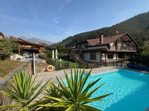 Frama Apartment | Oceanfront Retreat: Apartamento Valverde II, Rated 9.3/10
