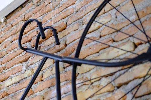 El Ejido Apartment | Vintage Apartment in the Heart of Málaga - Pet Friendly Stay