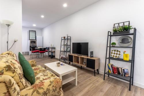 Barakaldo Apartment | Family-Friendly Apartment Zubia in Barakaldo BEC