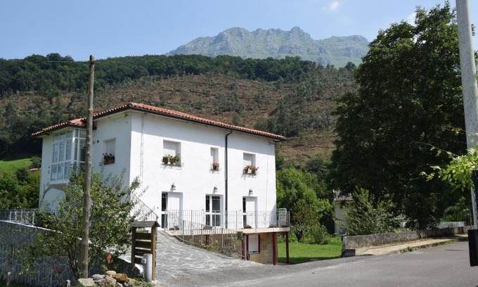 Arredondo Apartment | Pet-Friendly Apartments Arredondo with Breakfast Included