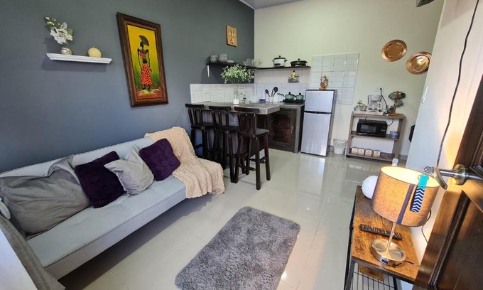 Carmen Apartment | Experience Ave del Paraíso: Pet-Friendly Beachfront Retreat