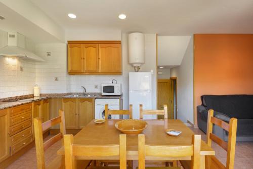 Alquezar Apartment | Family-Friendly Stay at Apartamentos Casa Aurelia, Rated 8.9